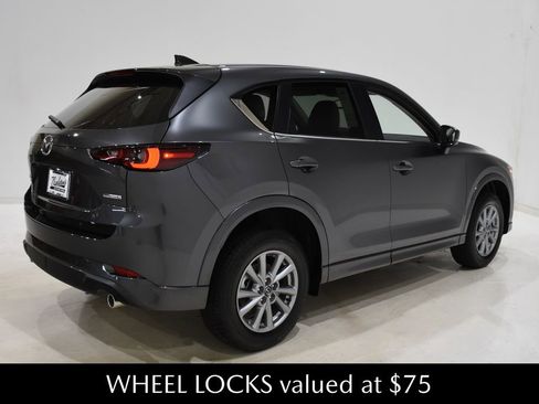 New 2025 MAZDA CX-5 AWD 2.5 S w/ Preferred Package image 4