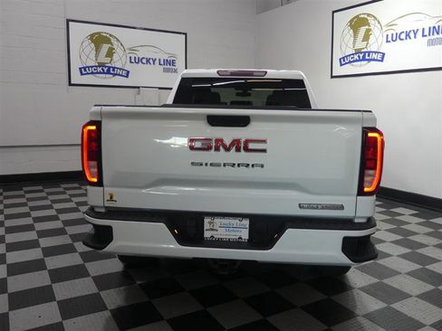 Used 2019 GMC Sierra 1500 Elevation w/ Elevation Value Package image 8