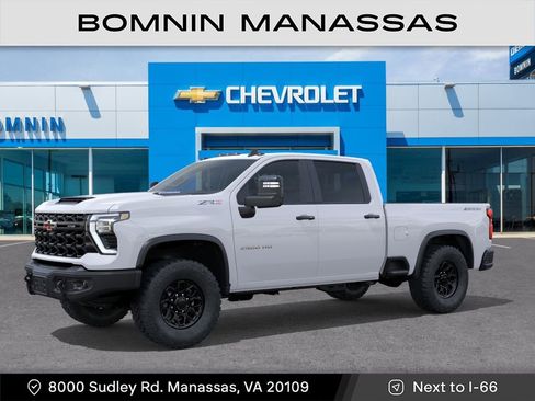 New 2026 Chevrolet Silverado 2500 ZR2 w/ ZR2 Bison Edition AWD/4WD image 3