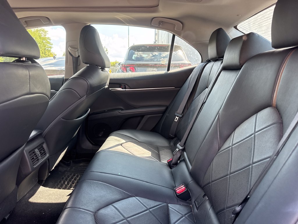 Used 2019 Toyota Camry XLE w/ Driver Assist Package FWD image 11