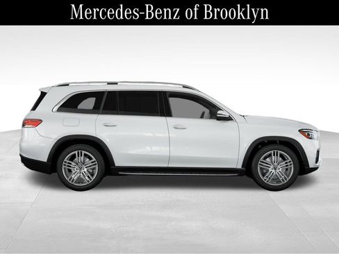 Certified 2026 Mercedes-Benz GLS 450 4MATIC image 2