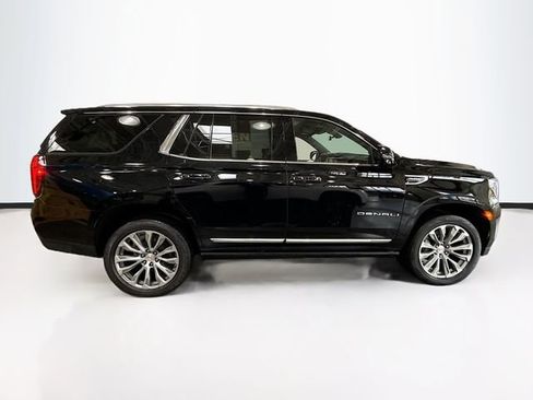 Used 2021 GMC Yukon Denali w/ Denali Premium Package image 5