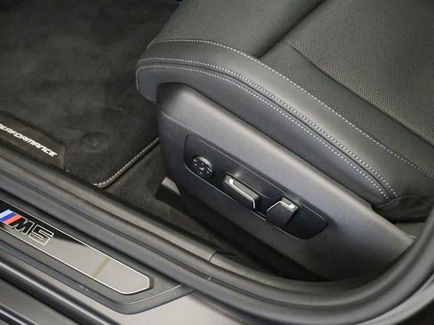 New 2026 BMW M5 Touring image 39