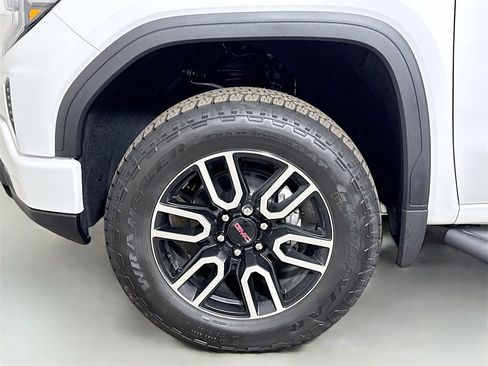 New 2026 GMC Sierra 1500 AT4 w/ AT4 Premium Package image 19