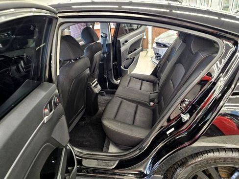 Used 2018 Hyundai Elantra Value Edition w/ Cargo Package image 30