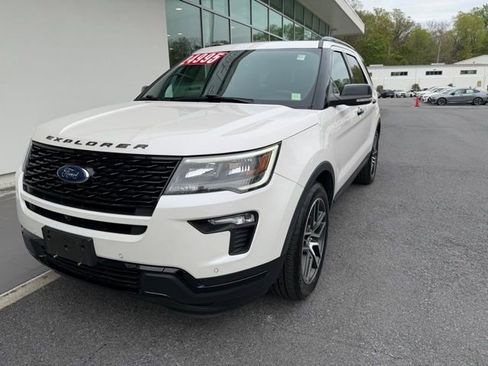 Used 2019 Ford Explorer Sport w/ Equipment Group 401A AWD/4WD image 3