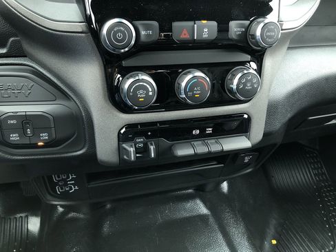 New 2026 RAM 3500 Tradesman image 21