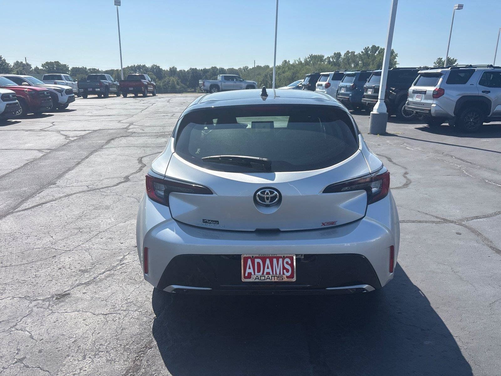 Used 2026 Toyota Corolla XSE FWD image 9