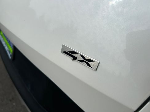 Used 2023 Kia Sportage LX image 32