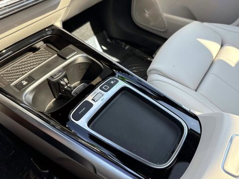 Certified 2026 Mercedes-Benz GLB 250 4MATIC image 27