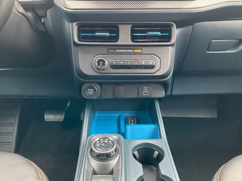 New 2025 Ford Maverick XLT w/ XLT Luxury Package image 32