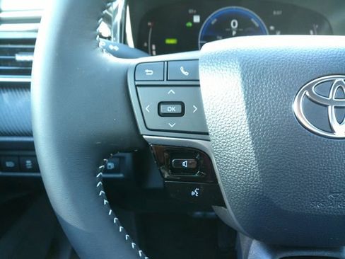 New 2026 Toyota Camry SE FWD image 11