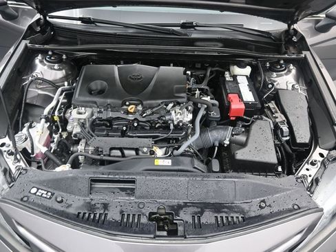 Used 2024 Toyota Camry SE image 20