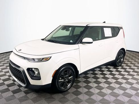Used 2021 Kia Soul S image 4
