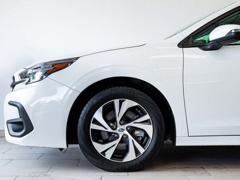 Used 2025 Subaru Legacy Premium AWD/4WD image 27