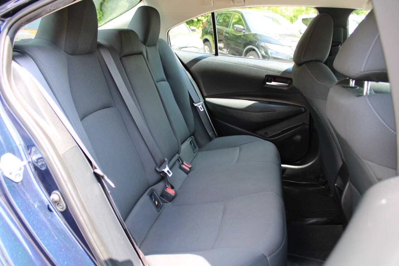 Used 2021 Toyota Corolla LE FWD image 24