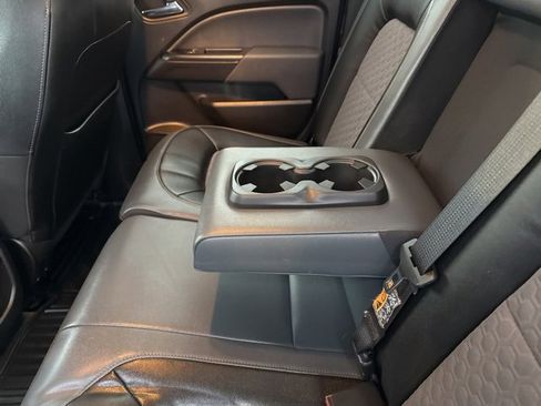 Used 2015 Chevrolet Colorado Z71 image 29