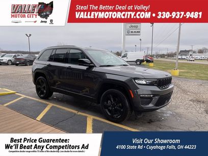 New 2024 Jeep Grand Cherokee Limited w/ Black Appearance Package