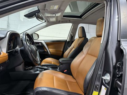 Used 2018 Toyota RAV4 Limited w/ All Weather Liner Package image 16