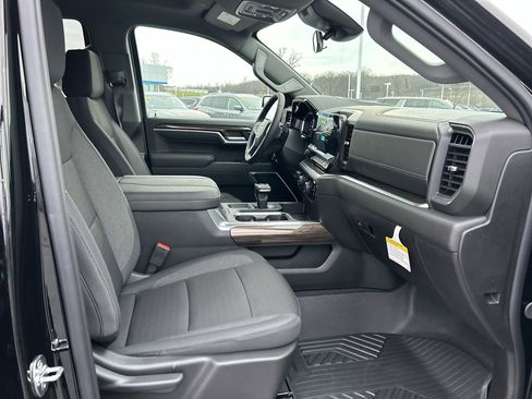 New 2026 Chevrolet Silverado 1500 LT w/ Z71 Off-Road Package image 15