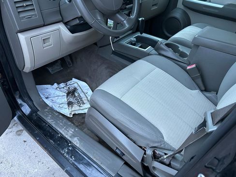 Used 2007 Dodge Nitro SLT image 10