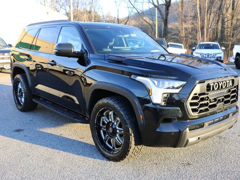 Used 2024 Toyota Sequoia TRD Pro image 10