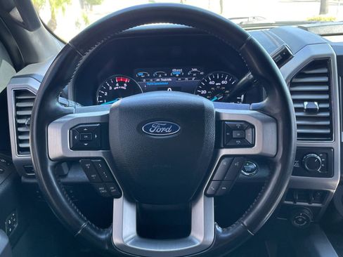 Used 2020 Ford F250 Platinum w/ FX4 Off-Road Package AWD/4WD image 34