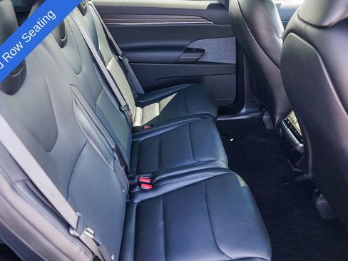 Used 2023 Tesla Model X image 19