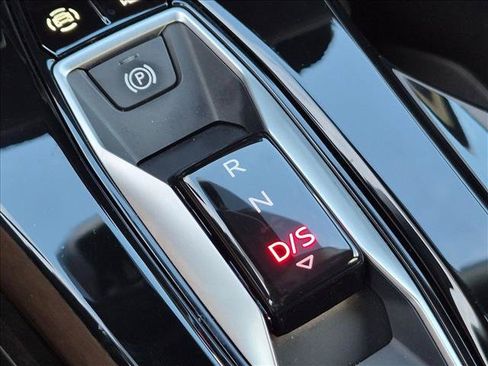 Certified 2025 Audi Q5 Premium w/ Premium Plus AWD/4WD image 12