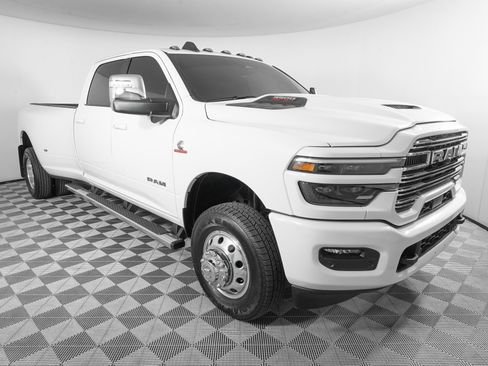 Used 2025 RAM 3500 Laramie w/ Sport Appearance Package image 3