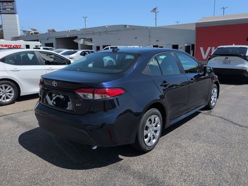 Used 2026 Toyota Corolla LE FWD image 5