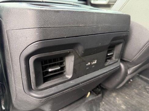 Used 2023 Chevrolet Silverado 1500 LT Trail Boss w/ LT Trail Boss Premium Package image 32