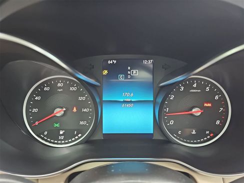 Used 2021 Mercedes-Benz GLC 300 4MATIC image 22