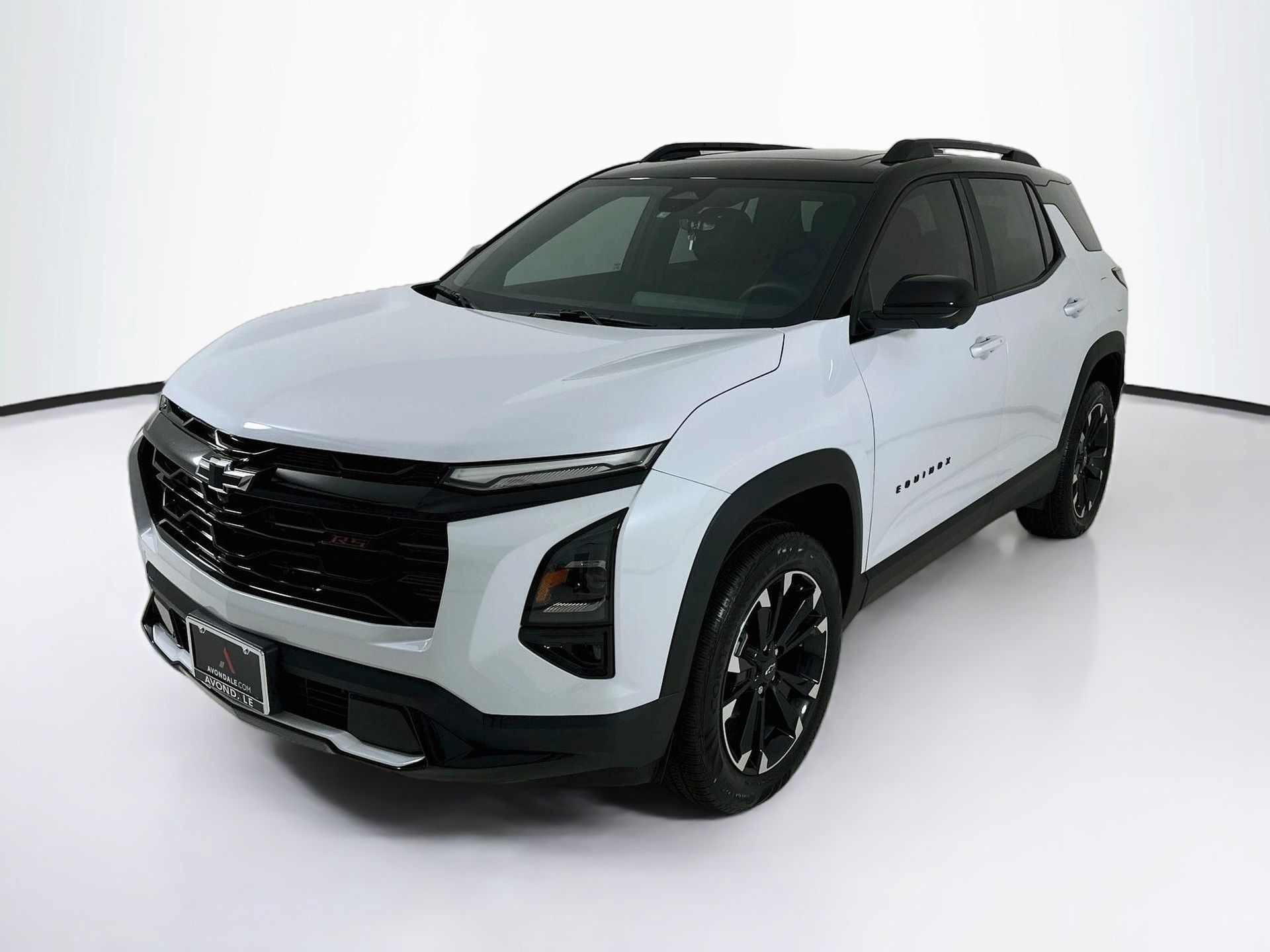 Used 2026 Chevrolet Equinox RS w/ Safety and Technology Package FWD image 3