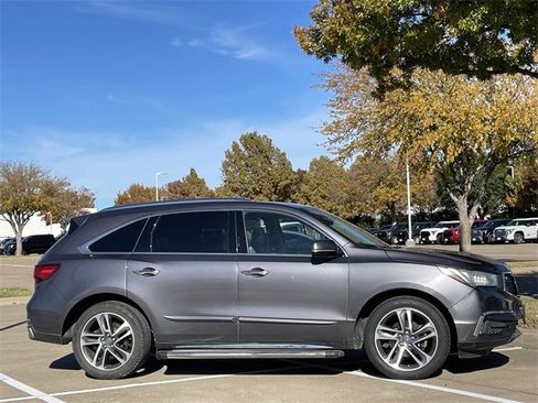 Used 2017 Acura MDX SH-AWD image 3