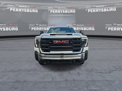 New 2026 GMC Sierra 2500 Pro w/ Convenience Package AWD/4WD image 3