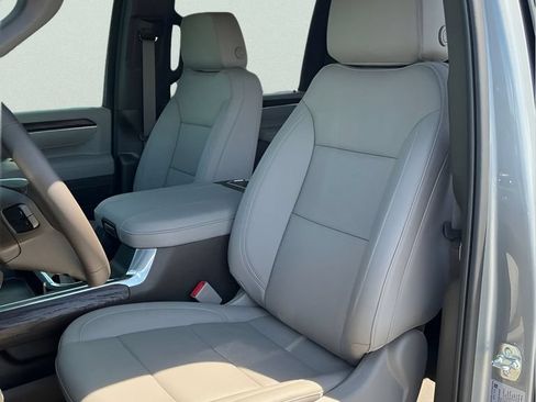 New 2026 GMC Sierra 2500 SLT w/ SLT Premium Package AWD/4WD image 27