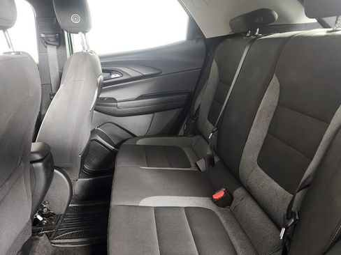 Used 2021 Chevrolet TrailBlazer LS image 25