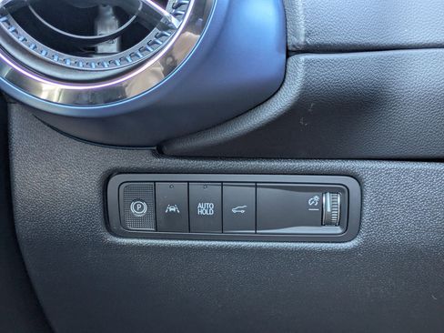 Used 2026 Chevrolet Equinox EV LT image 22