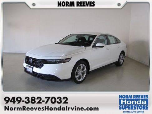 Certified 2024 Honda Accord LX image 1