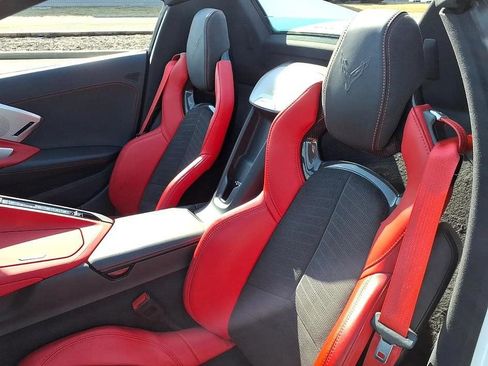 Used 2024 Chevrolet Corvette Stingray Preferred Conv w/ Battery Protection Package image 16