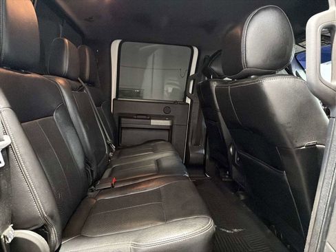 Used 2014 Ford F250 Lariat w/ Lariat Interior Package image 26