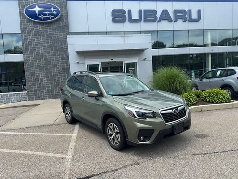 Used 2021 Subaru Forester Premium AWD/4WD image 1