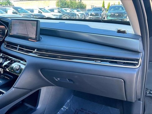 Certified 2027 INFINITI QX60 Luxe w/ Cargo Package AWD/4WD image 27