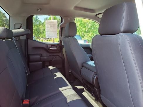 Used 2019 Chevrolet Silverado 1500 Custom w/ Custom Value Package AWD/4WD image 16