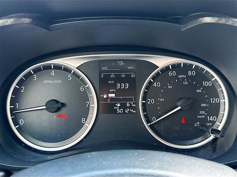 Used 2022 Nissan Versa S image 10