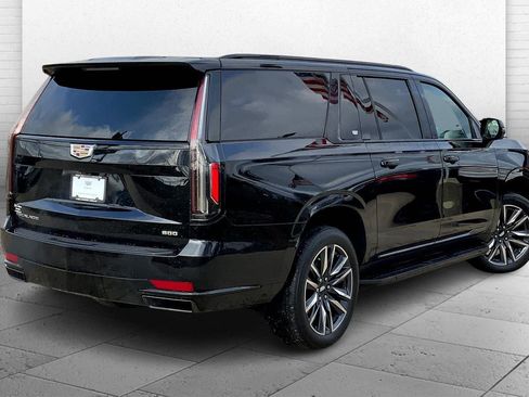 Used 2021 Cadillac Escalade ESV Sport Platinum w/ Heavy-Duty Trailer Package AWD/4WD image 14