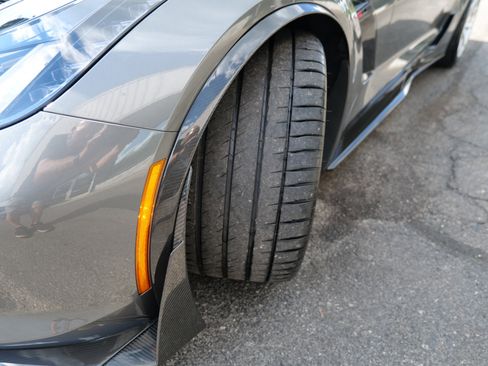 Used 2015 Chevrolet Corvette Z06 w/ Z07 Performance Package image 88