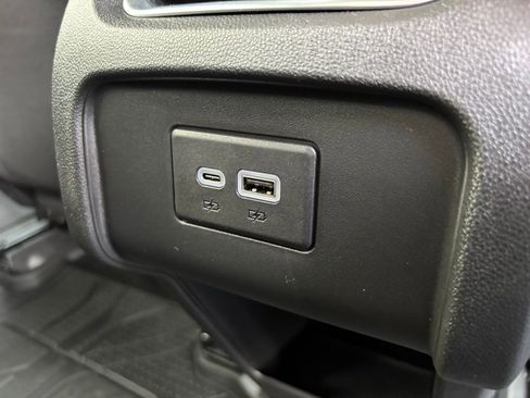 Used 2024 Chevrolet Blazer LT w/ Convenience Package image 18