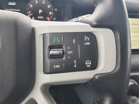 Used 2024 Land Rover Defender 110 S image 19